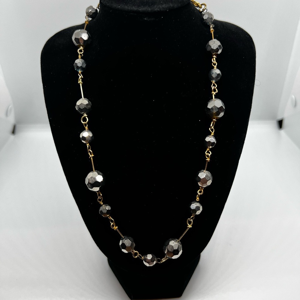 Elegant Black and Gold Beaded Necklace
